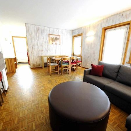 Chalet Rododendro Forest By Livigno Accomodation Bagian luar foto