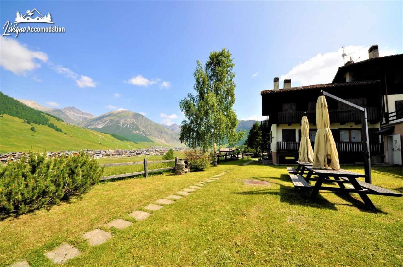 Chalet Rododendro Forest By Livigno Accomodation Bagian luar foto