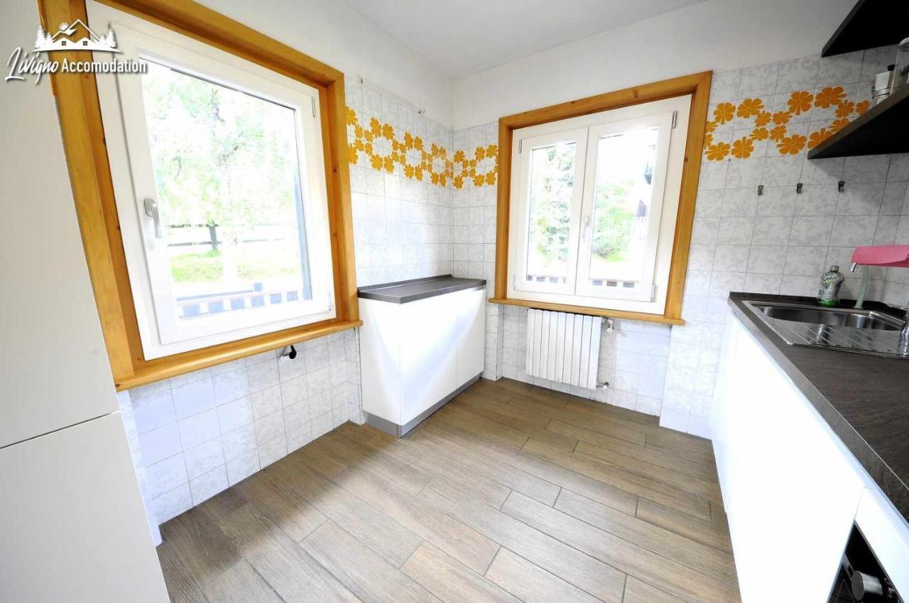 Chalet Rododendro Forest By Livigno Accomodation Bagian luar foto
