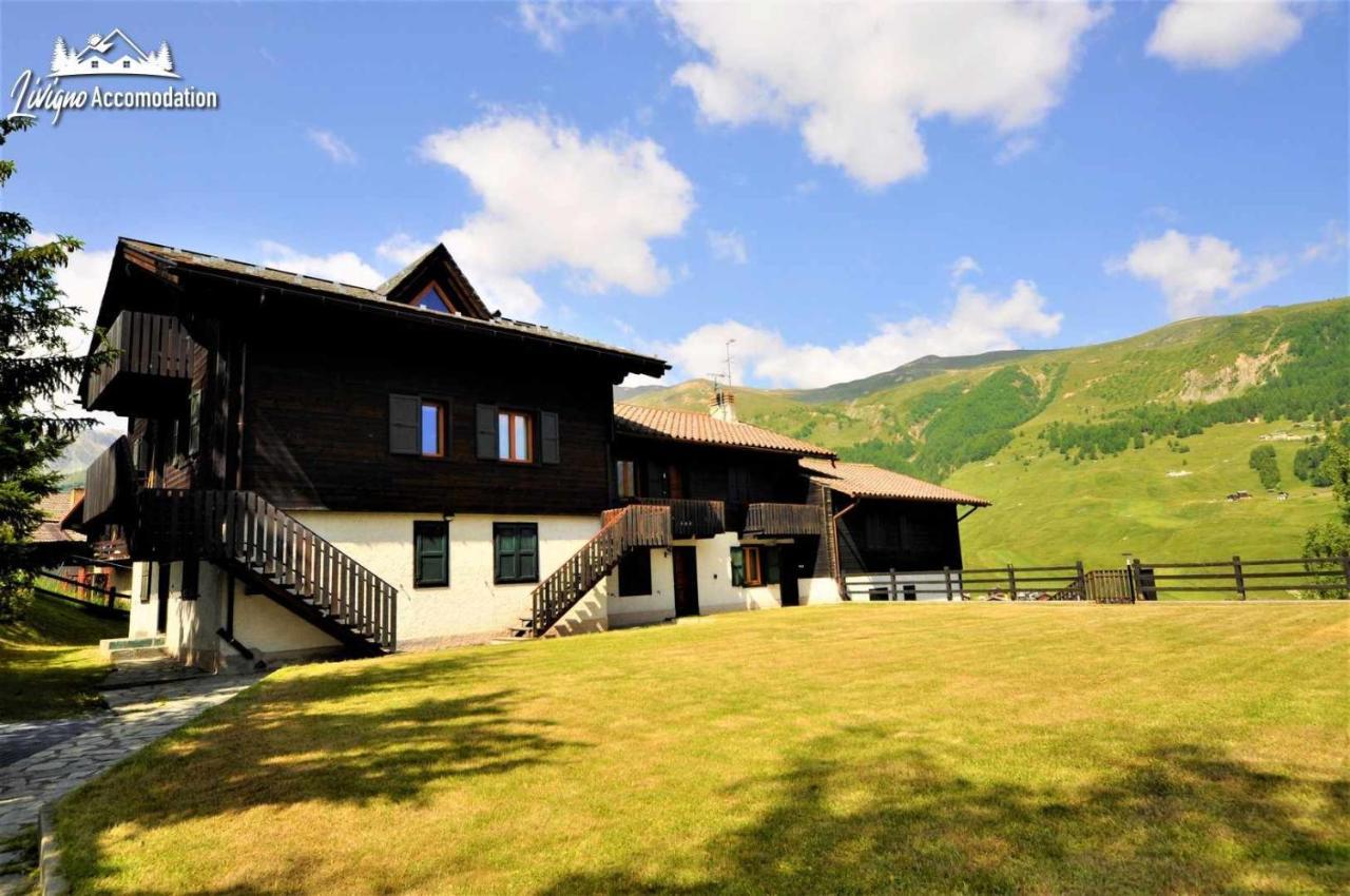 Chalet Rododendro Forest By Livigno Accomodation Bagian luar foto