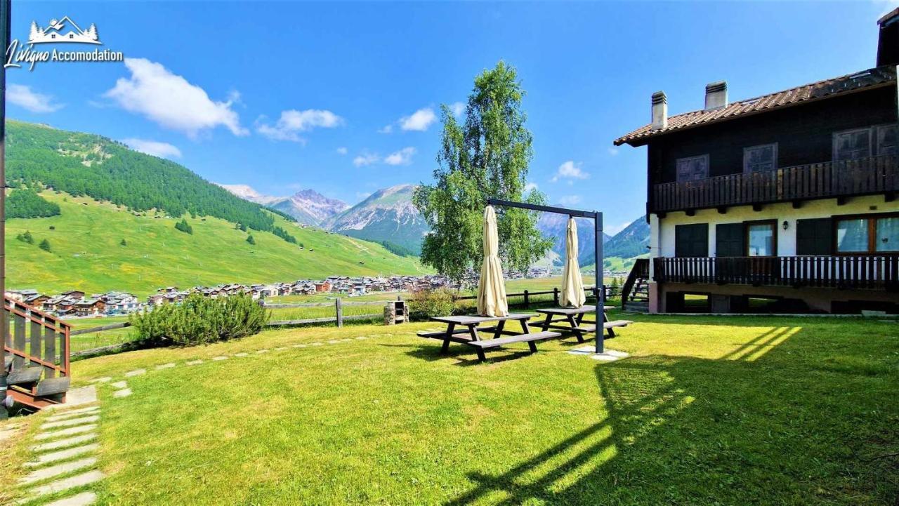 Chalet Rododendro Forest By Livigno Accomodation Bagian luar foto