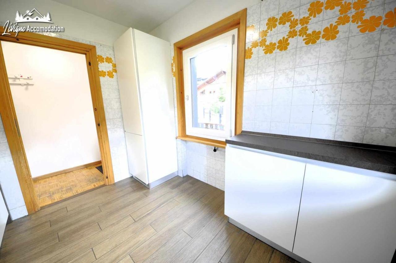 Chalet Rododendro Forest By Livigno Accomodation Bagian luar foto