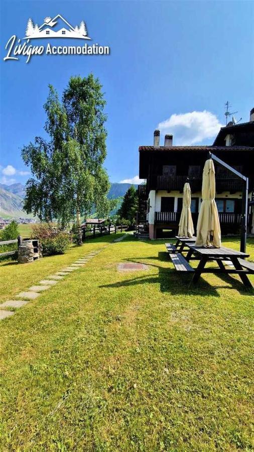 Chalet Rododendro Forest By Livigno Accomodation Bagian luar foto