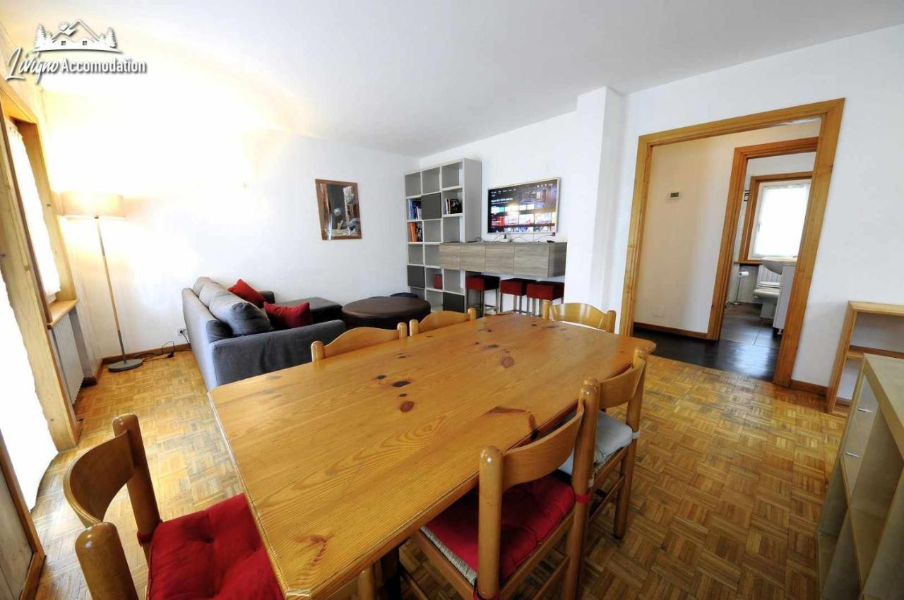 Chalet Rododendro Forest By Livigno Accomodation Bagian luar foto