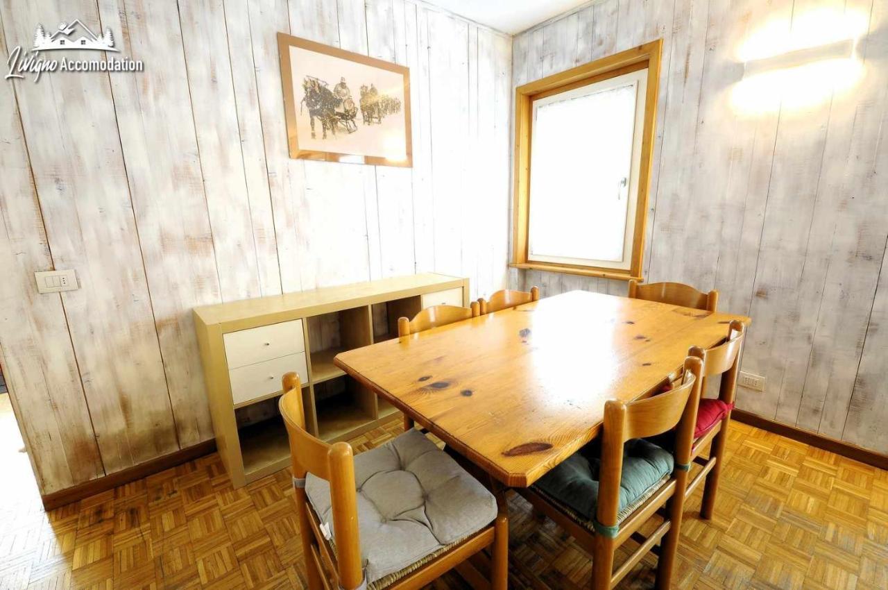 Chalet Rododendro Forest By Livigno Accomodation Bagian luar foto
