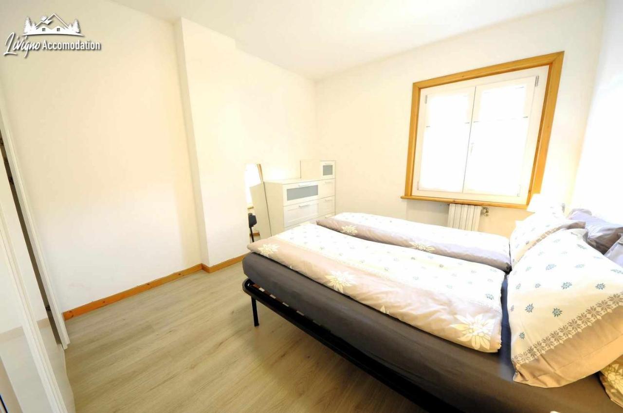 Chalet Rododendro Forest By Livigno Accomodation Bagian luar foto